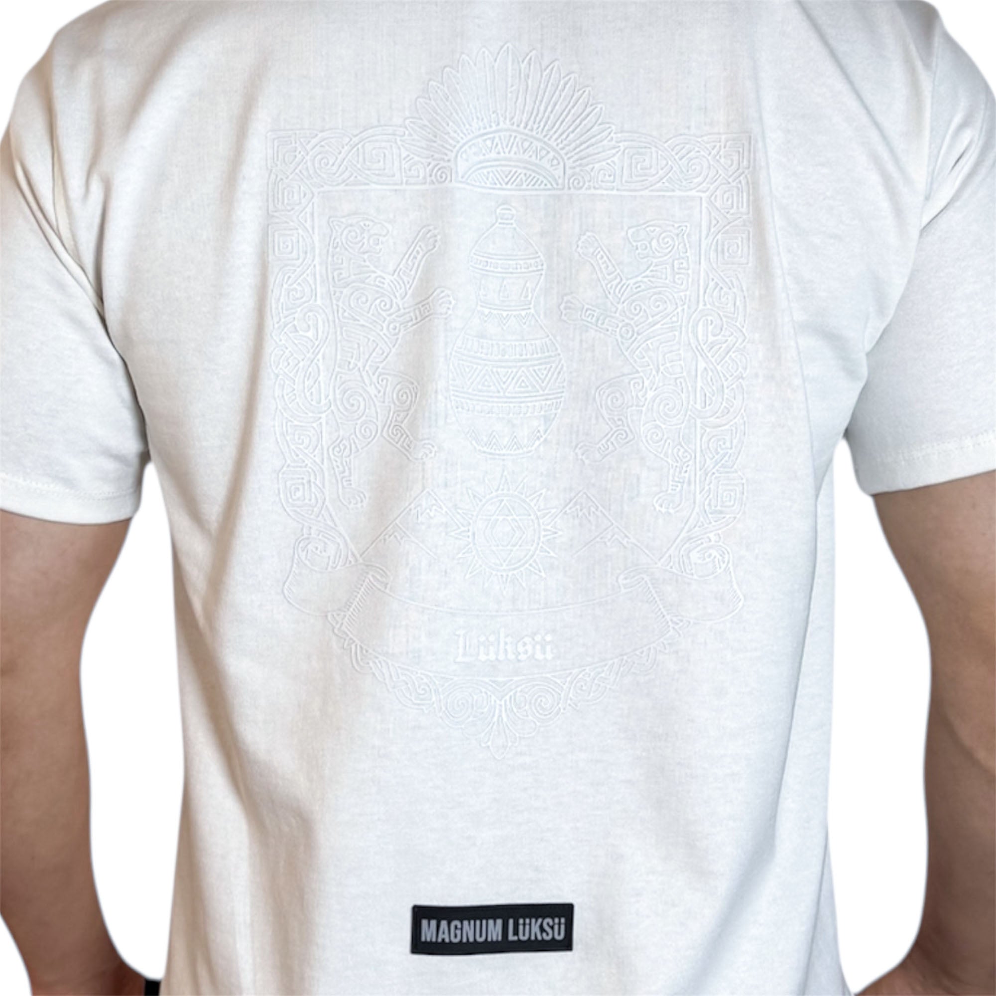 CAMISETA V WHITE TRIBU